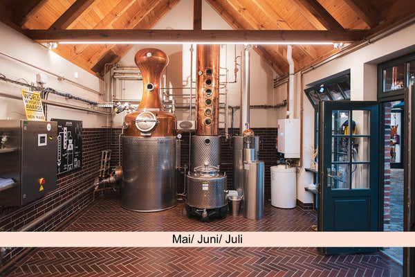 STORK CLUB Whiskey I Destillerie Führung & Whiskey Tasting (Mai/ Juni/ Juli)